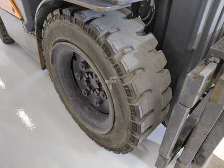 Nestekaasutrukki 2018  Doosan G35C-7 (12)