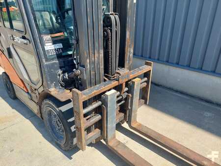 Chariots élévateurs diesel 2018  Doosan D30S-7 (6)