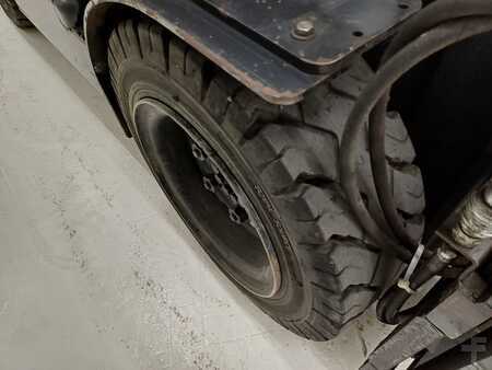 Nestekaasutrukki 2018  Doosan G35C-7 (13)