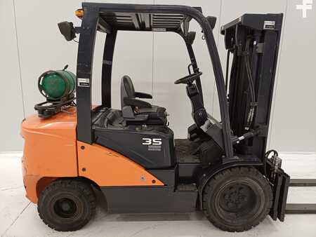 Nestekaasutrukki 2018  Doosan G35C-7 (3)