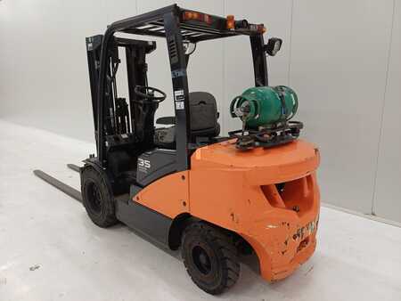 Nestekaasutrukki 2018  Doosan G35C-7 (4)