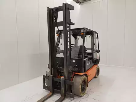 Elektro čtyřkolový VZV 2018  Doosan B45X-5 (2)