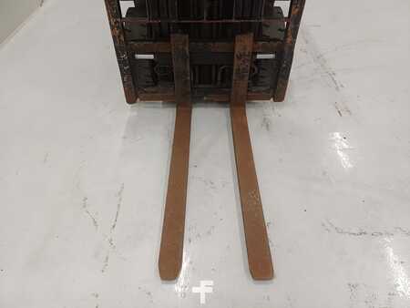 Gázüzemű targoncák 2012  TCM FHG15T3 (6)