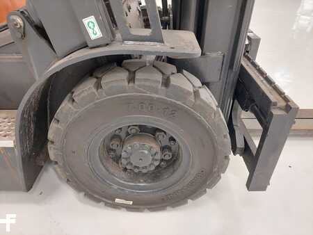 Dieselstapler 2012  Doosan D25G (8)