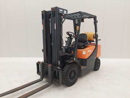 Treibgasstapler 2019  Doosan G25G PLUS (1)