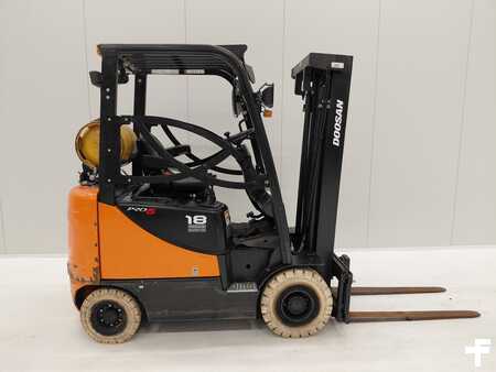Empilhador a gás 2019  Doosan G18S-5 (4)