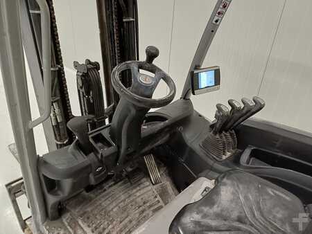 Elektromos 4 kerekű 2019  Still RX 20-20L (7)