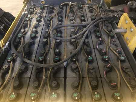 Elektro čtyřkolový VZV 2011  Yale ERP25VL (9)