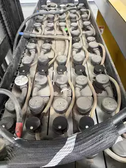 Carretilla retráctil 2018  Yale MR12E (9)