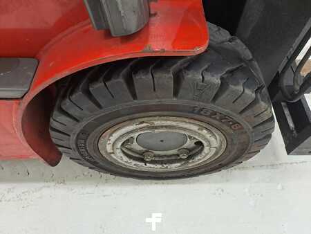 Terénní vysokozdvižný vozík 2010  Manitou ME315 (10)