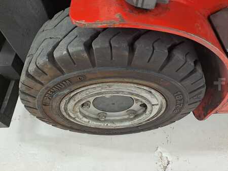 Terénní vysokozdvižný vozík 2010  Manitou ME315 (8)