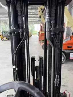 Dieselstapler 2013  Yale GDP30VX (13)