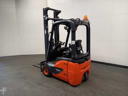 Elektro čtyřkolový VZV 2018  Linde E12-02 (2)