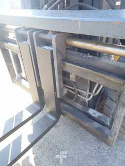 Diesel heftrucks 2014  Yale GDP40VX5 (3)