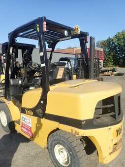 Diesel heftrucks 2014  Yale GDP40VX5 (5)