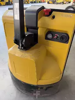 Transpallet elettrici 2016  Yale MP16 (4)