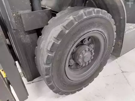 Empilhador a gás 2017  Doosan G25G (11)