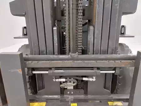 Empilhador a gás 2017  Doosan G25G (7)