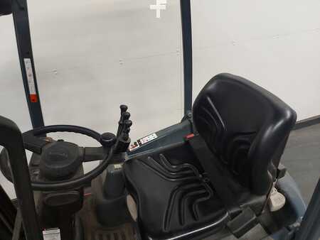 4-wiel elektrische heftrucks 2011  Toyota 7FBEST10 (12)