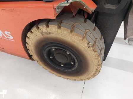 4-wiel elektrische heftrucks 2011  Toyota 7FBEST10 (18)