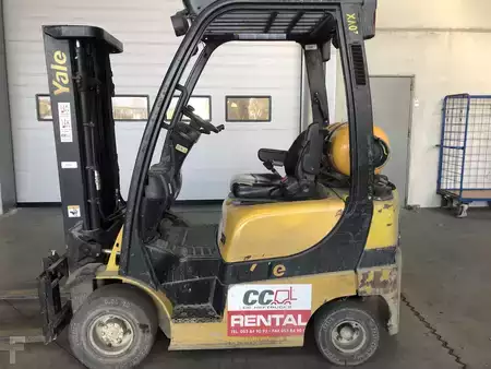 Gas truck 2009  Yale GLP20SVX (1)