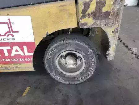 Gas truck 2009  Yale GLP20SVX (11)