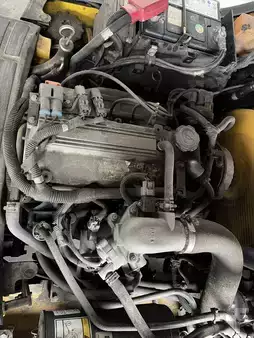 Gas truck 2005  Yale GLP16VX (9)