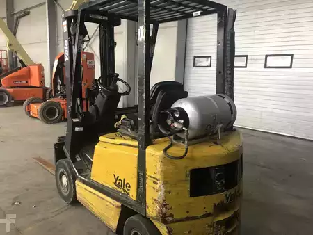 Gas gaffeltruck 2001  Yale GLP16AF (2)
