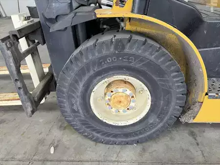 Carrelli elevatori diesel 2013  Yale GDP25VX (10)