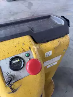 Elektrische palletwagens 2015  Yale MP20AC (8)