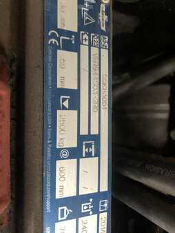 Gas truck 2017  Hyster H2.5FT (13)