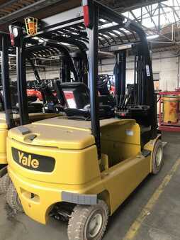 4-wiel elektrische heftrucks 2024  Yale ERP30VL (4)