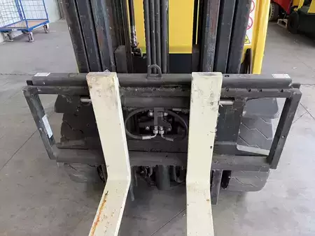 Gázüzemű targoncák 2017  Hyster H2.0FT (13)