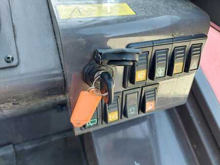 Terénní vysokozdvižný vozík 2012  Manitou M30-4 T S3 E3 (8)