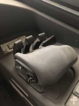 Schubmaststapler 2015  Jungheinrich ETV 216 (6)