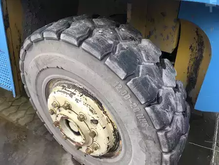 Dieselstapler 2004  Yale GDP160EB (15)