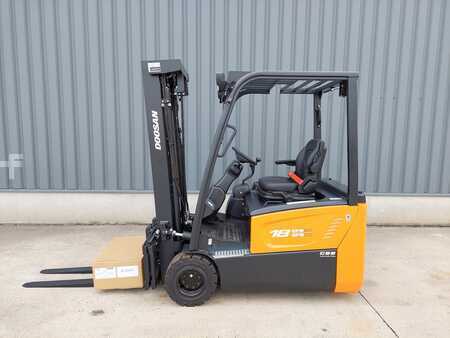 Elektryczne 4-kołowe 2023  Doosan B18T-7 PLUS (1)