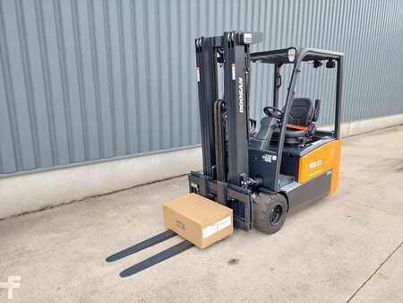 Elektryczne 4-kołowe 2023  Doosan B18T-7 PLUS (4)