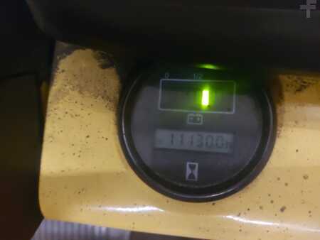 Eléctrica de 4 ruedas 2006  Hyster A1.50XL (8)
