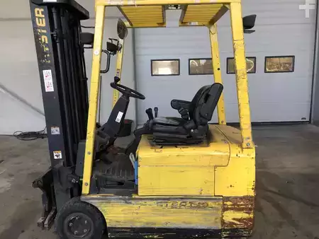 Elektrisk- 4 hjul 2001  Hyster J1.60XMT (2)