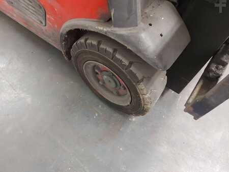 El truck - 4 hjulet 2007  Linde E16PH-01 (2)