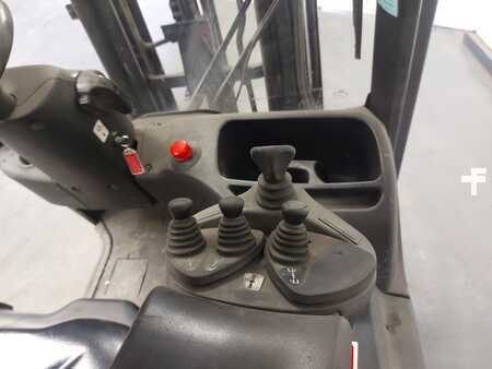 El truck - 4 hjulet 2007  Linde E16PH-01 (7)