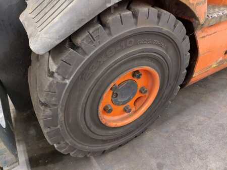 Elektro 4 Rad 2007  Linde E25-02 (12)