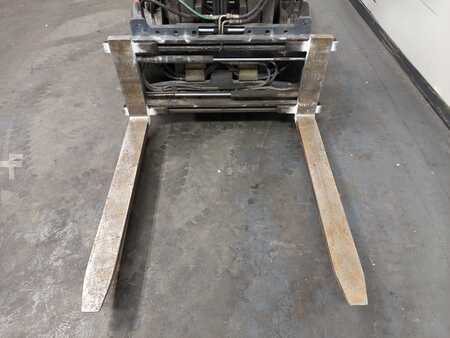Elektro 4 Rad 2007  Linde E25-02 (16)