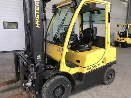 Diesel truck 2014  Hyster H2.5FT (1)