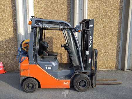 LPG heftrucks 2017  Toyota 02-8FGF18 (4)