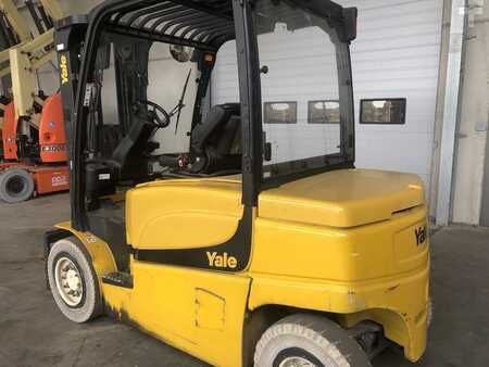 Electric - 4 wheels 2013  Yale ERP40VM (2)