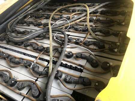 Electric - 4 wheels 2013  Yale ERP40VM (8)