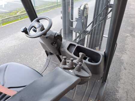 LPG Forklifts 2015  Linde H16T-01 (4)
