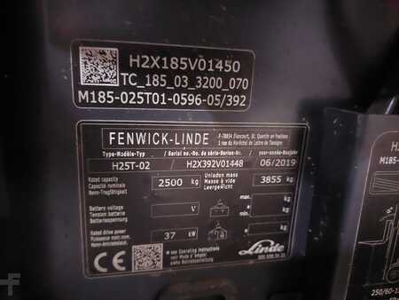 Treibgasstapler 2019  Linde H25T-02 (8)